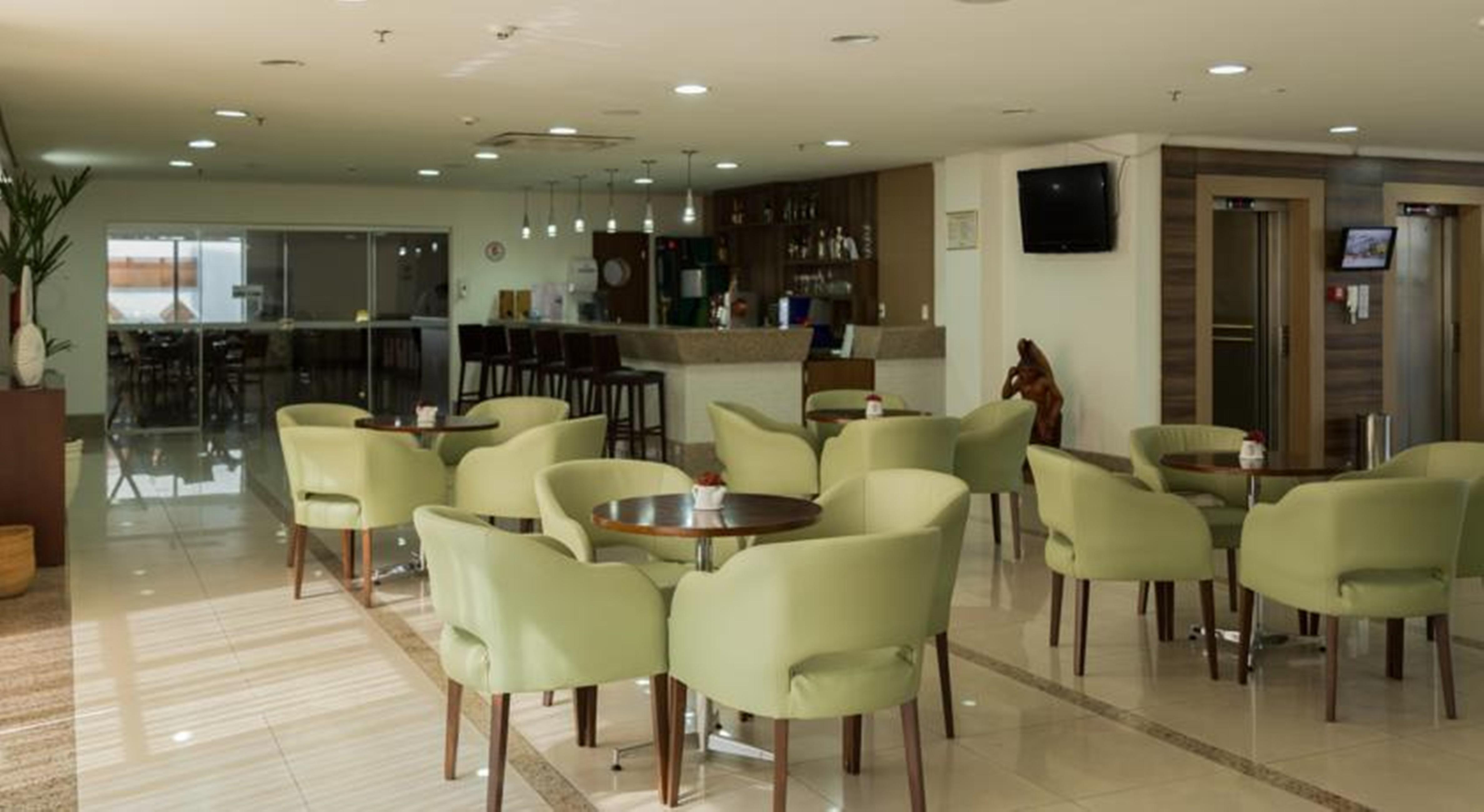 Flat Premium No Adrianopolis 4*